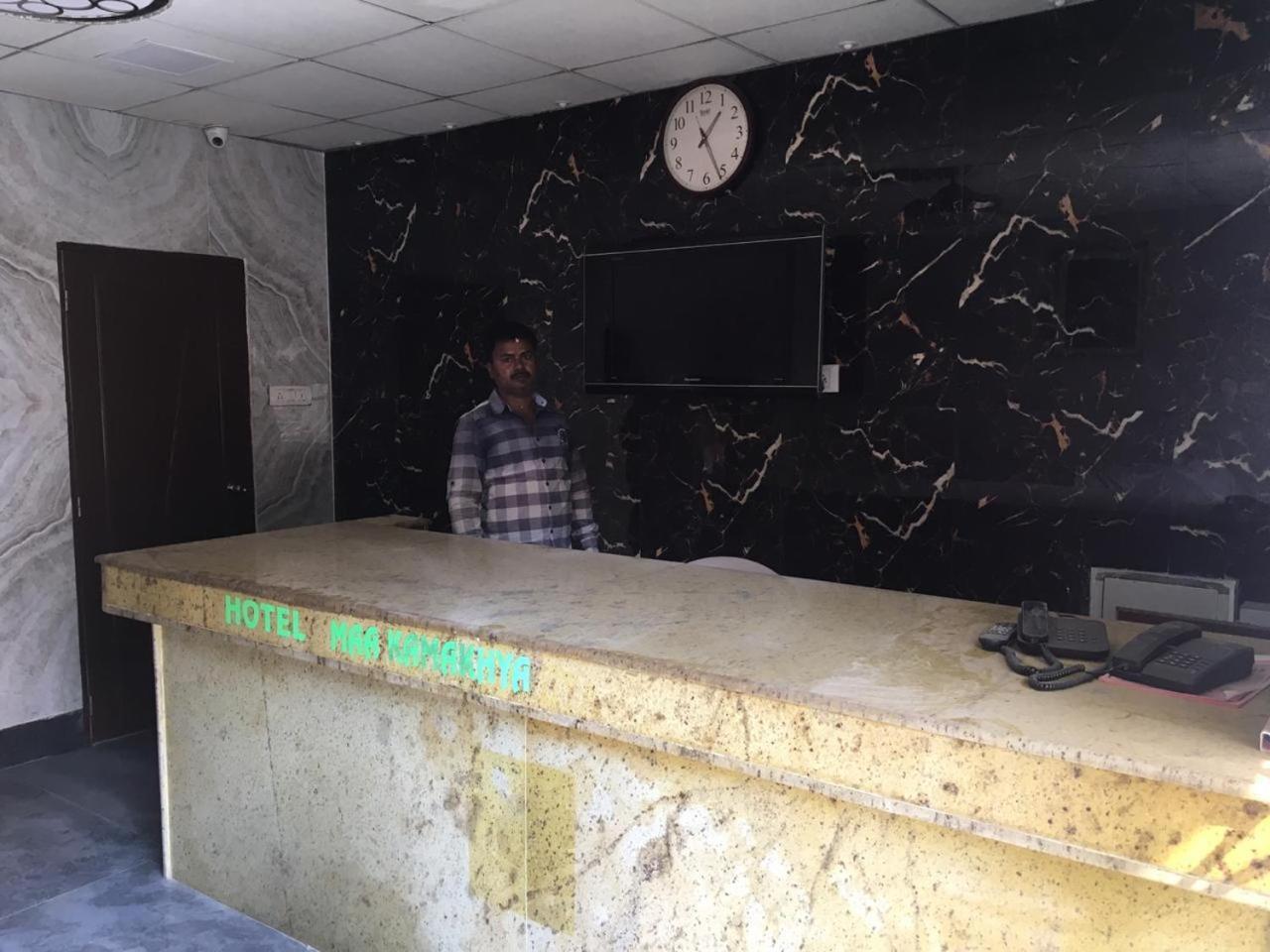 Hotel Maa Kamakhya Puri Buitenkant foto